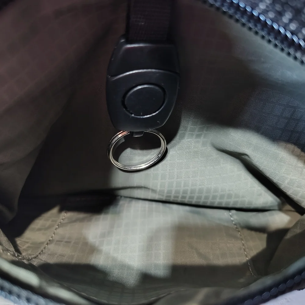 ALPAKA Air‎ Sling Pro Compact Antitheft Shoulder Bag Fidlock Magnetic Travel
